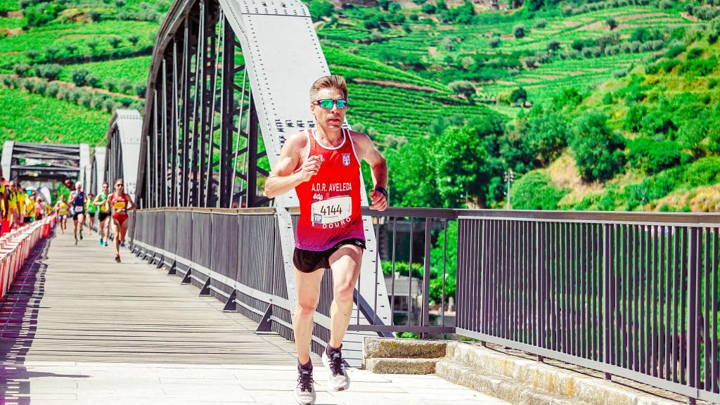Why This Running Pro Says You Should Wear Sunglasses When You Run
